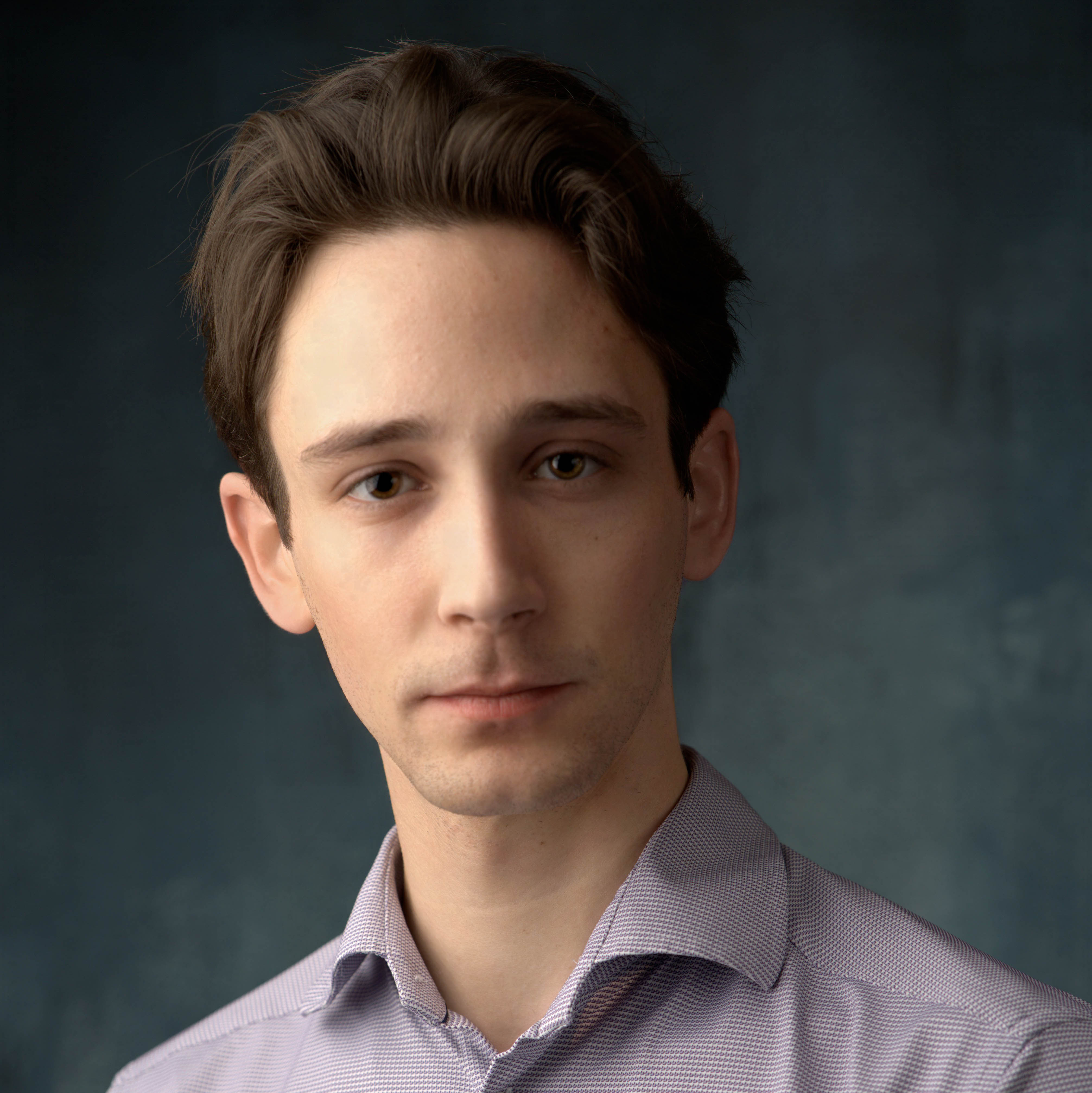 Quinten VP Bilingual